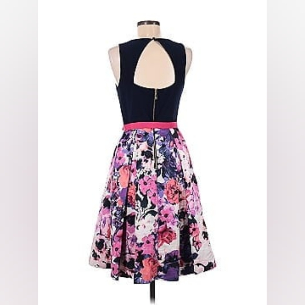 Eliza Floral A-Line Dress Size 22W